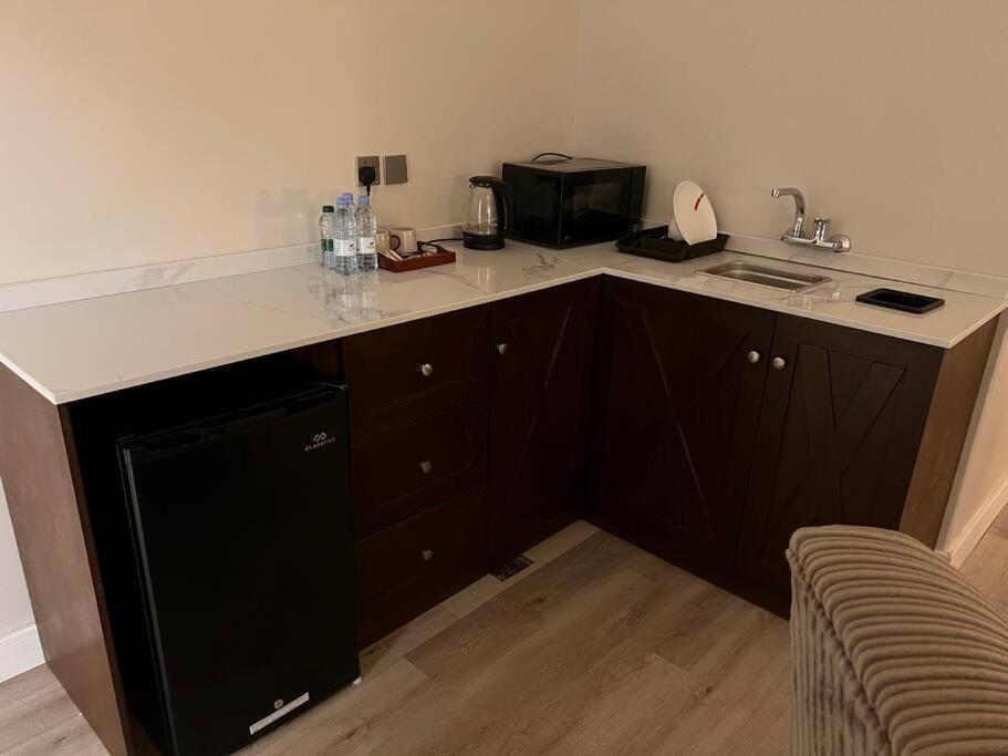 شقة دخول ذاتي Modern North Ring110 Apartment